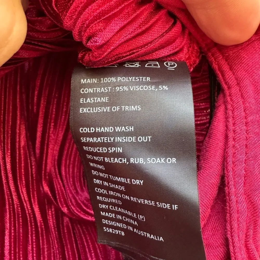 Bardot Women's Priscilla Shimmer Bodysuit In Deep Red Shimmer Party Size XS - Picture 8 of 8